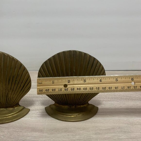 Vintage Brass Clam Shells Bookends Set MCM Nautical Decor - Picture 9 of 10
